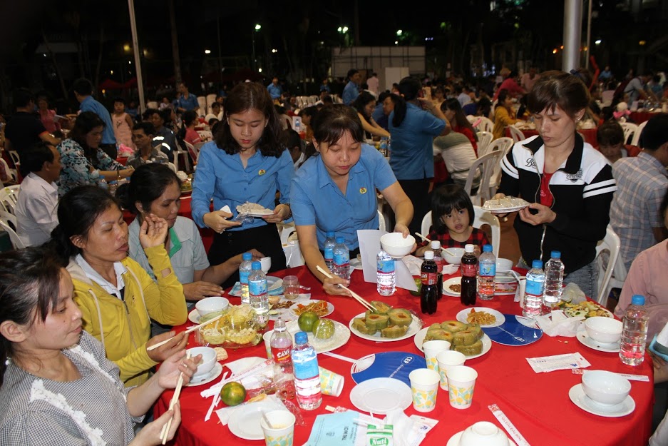 Không để nợ lương, thưởng dịp Tết đối với người lao động